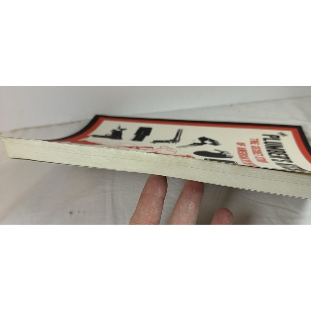 Vtg 1975 The Plumber's Kitchen: The Secret Story of American Spy Weapons 1st Ed - Picture 7 of 12